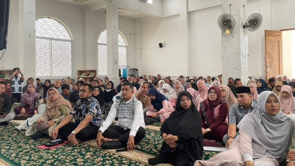 Wawancara Orang Tua Perkuat Seleksi PMBM MTsN 41 Al Azhar Asy Syarif