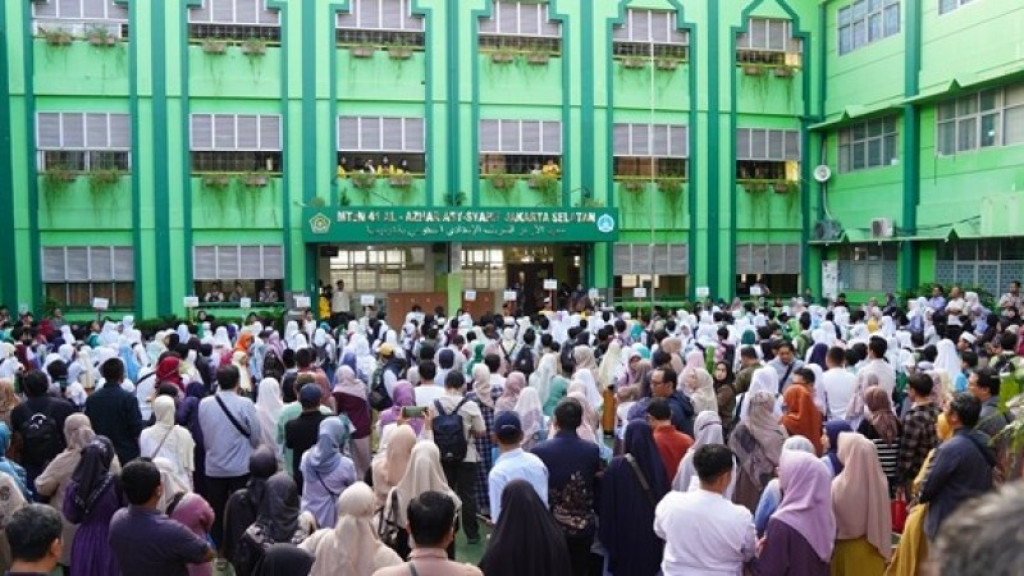 Psikotes Tahap Kedua PMBM MTsN 41 Al Azhar Asy Syarif Digelar Tertib